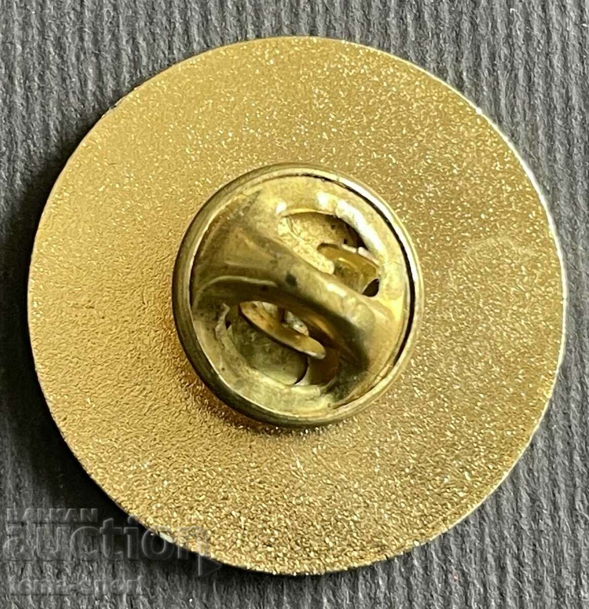 391 USA USSR Sign Team Hanbal USA Games of Good Will Enamel with price 5.00 BGN | € 2.56 391 USA USSR Sign Team Hanbal USA Games of Good Will Enamel with price 5.00 BGN | € 2.56