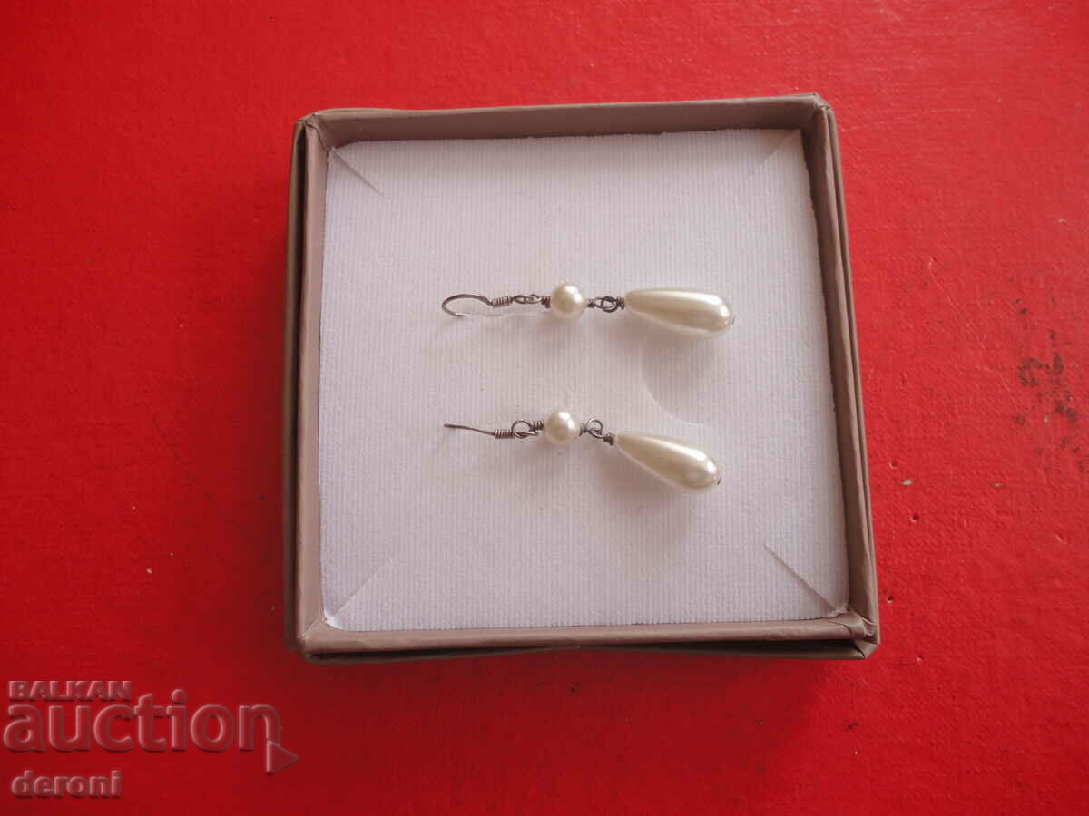Unique earrings pearl earrings