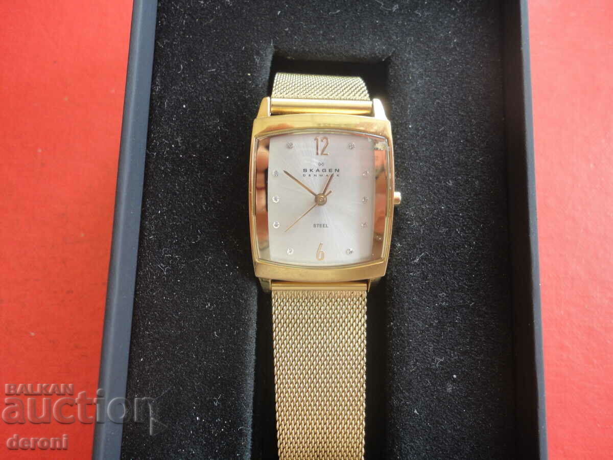 Danish Skagen Gold Plated Ladies Watch with price 95.00 BGN | € 48.57 Danish Skagen Gold Plated Ladies Watch with price 95.00 BGN | € 48.57