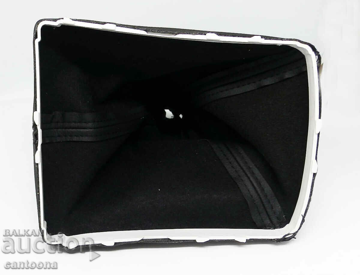 Auction Sleeve with gear lever frame for Opel Astra H, 04 -14 Auction Sleeve with gear lever frame for Opel Astra H, 04 -14