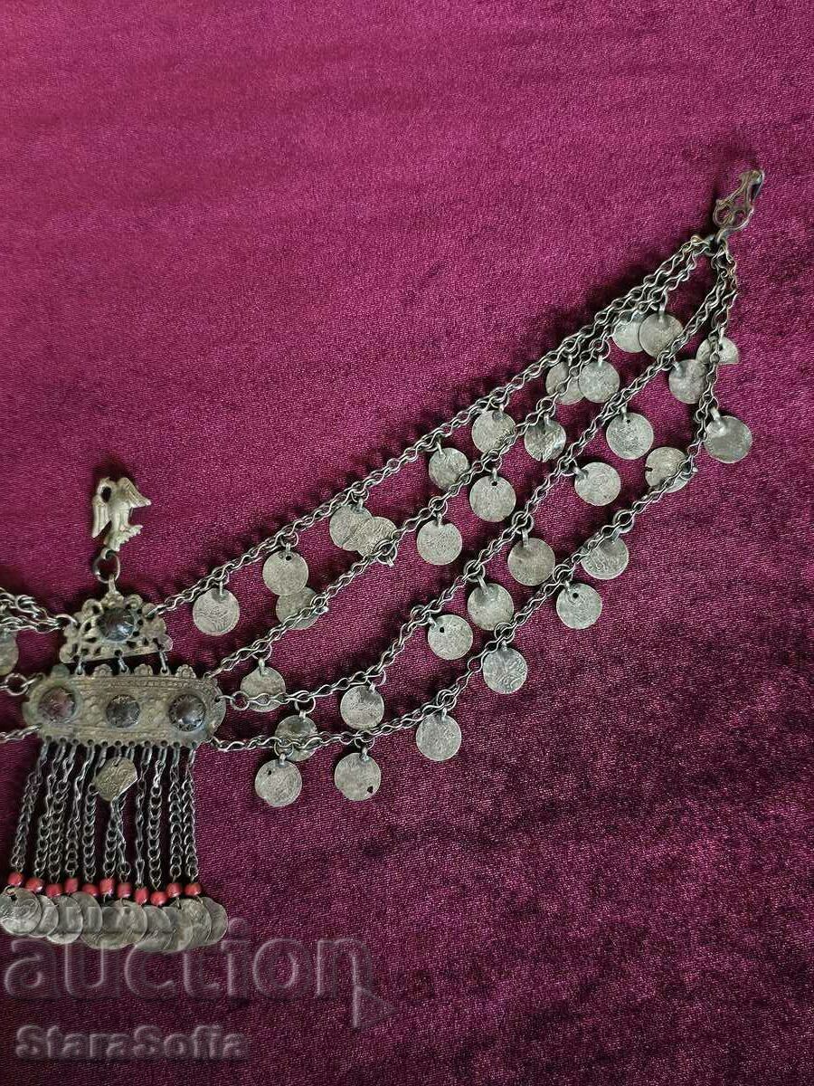 Livrarea CITITĂ DE BIJUTERII DE ARGENT RENAȘTEREA, FLASH secolul al XIX-lea.