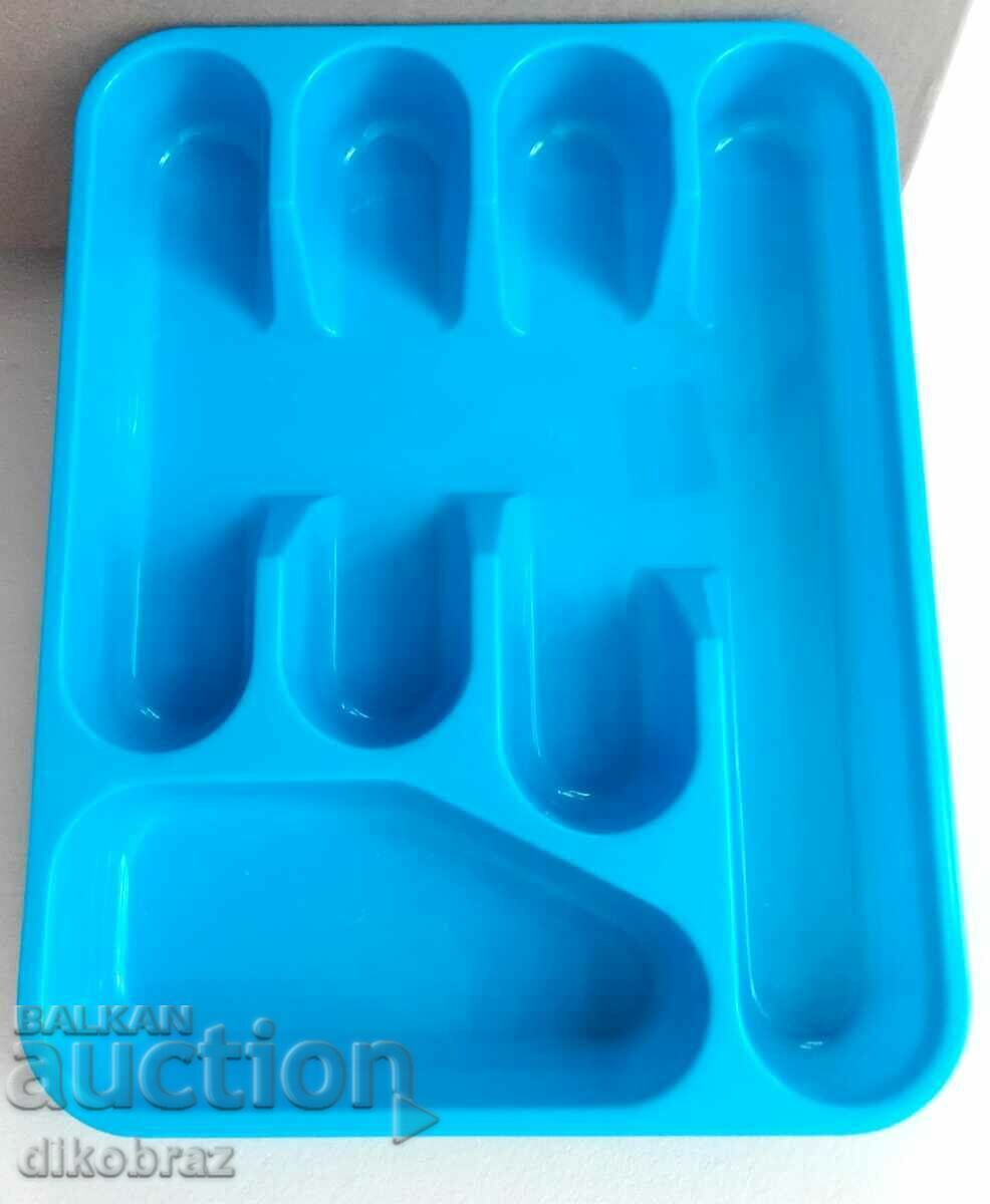 Organizer divider for utensils / NEW - from a penny