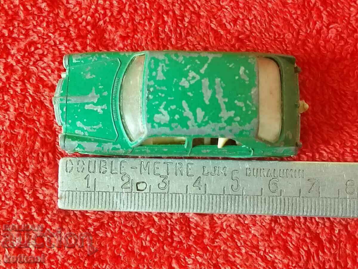 Old model MATCHBOX ENGLAND LESNEY M.G. 1100