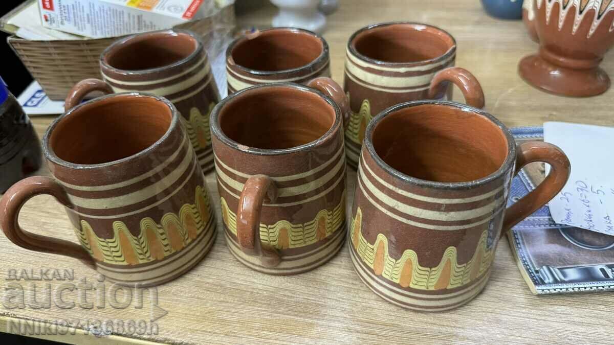 Ceramic cups