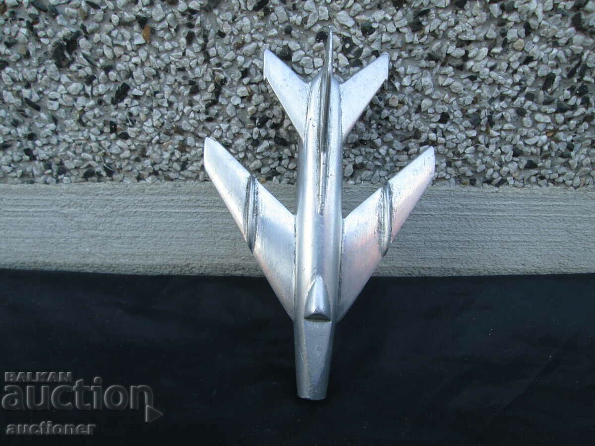MODEL OF FIGHTER AIRCRAFT MIG? - DURALUMIN - 6 MODEL OF FIGHTER AIRCRAFT MIG? - DURALUMIN - 6