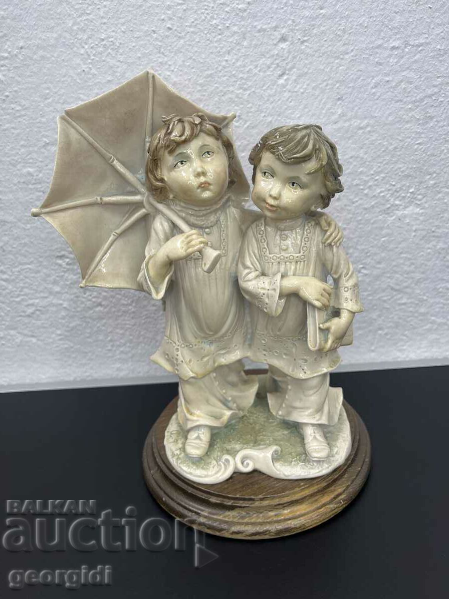 Figurină din porțelan - Capodimonte - Giuseppe Armani. #5270