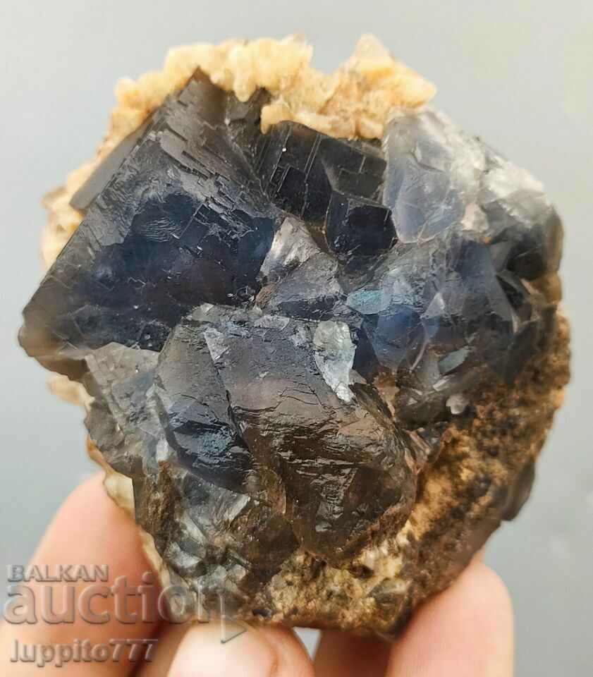 215 γραμμάρια φυσικού μπλε φθορίτη με ασβεστίτη σε μια μοναδική μήτρα - 5