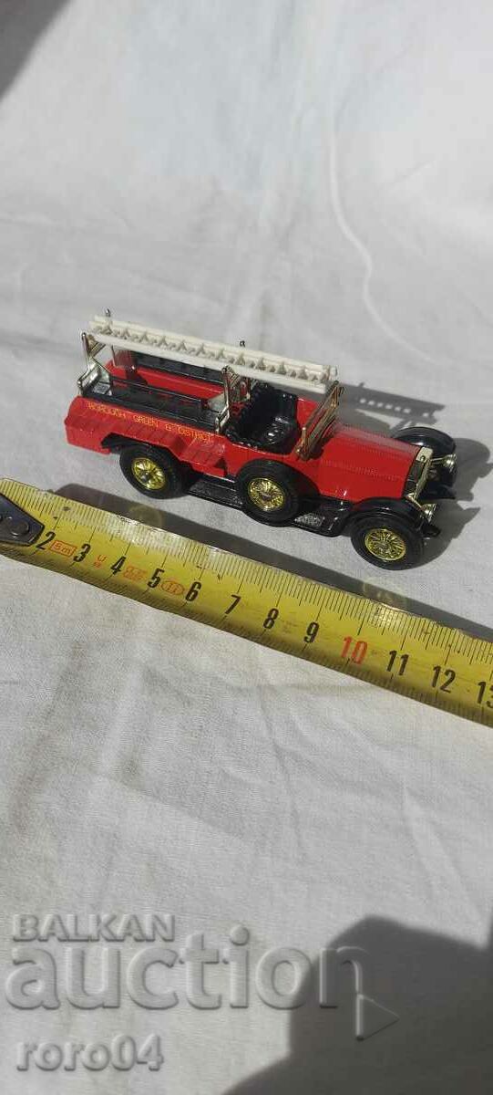 MATCHBOX - 5 MATCHBOX - 5