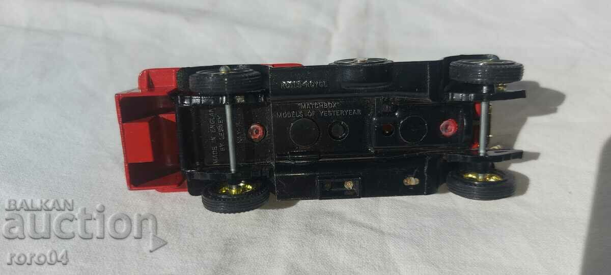 MATCHBOX - 7 MATCHBOX - 7