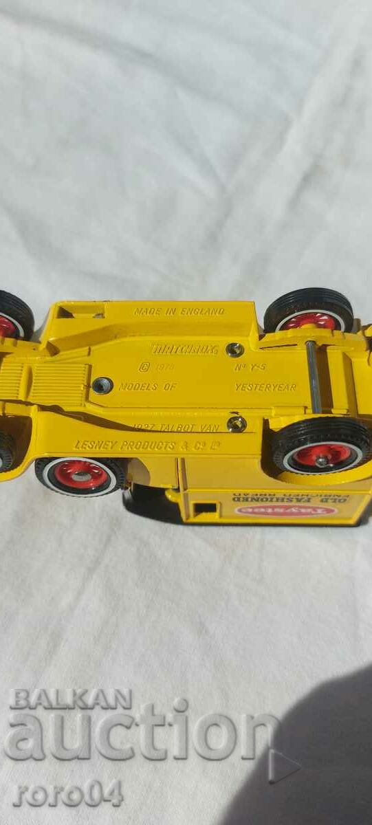 MATCHBOX - 6 MATCHBOX - 6