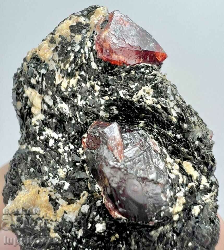 37 γραμμάρια φυσικού κόκκινου ζιργκόν σε μια μοναδική μήτρα - 6