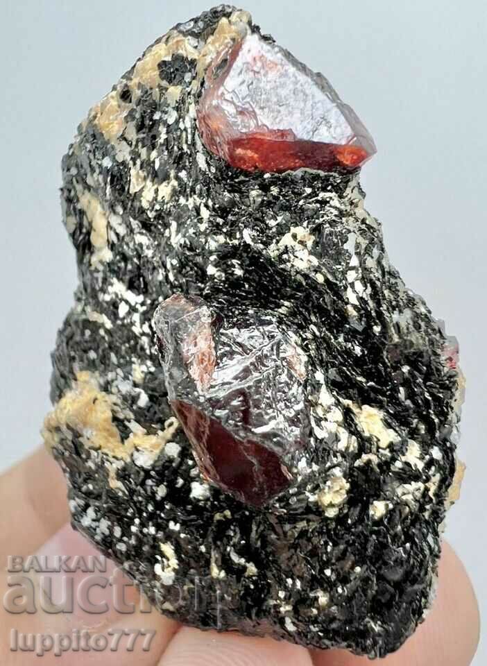 37 γραμμάρια φυσικού κόκκινου ζιργκόν σε μια μοναδική μήτρα - 7