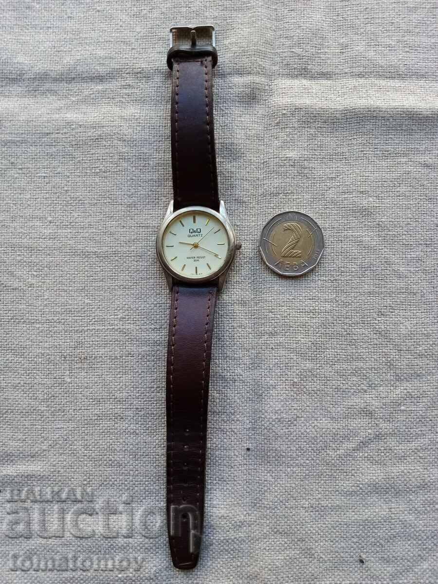 Clock works great with price 10.00 BGN | € 5.11 Clock works great with price 10.00 BGN | € 5.11