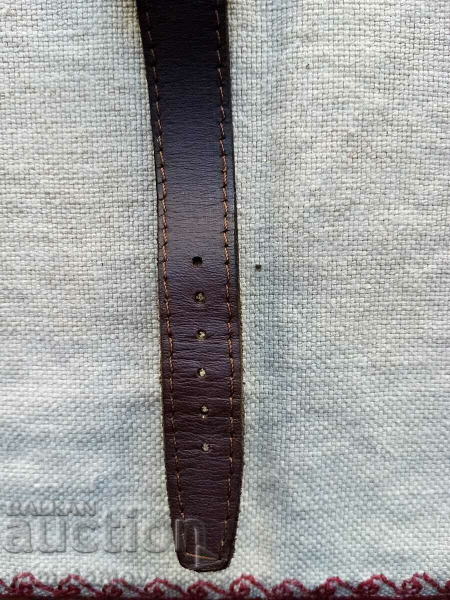 Аукцион Часовник работи отлично Аукцион Часовник работи отлично