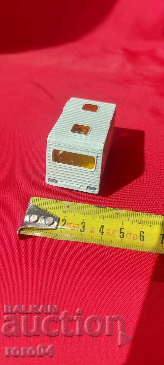 MATCHBOX - 5 MATCHBOX - 5