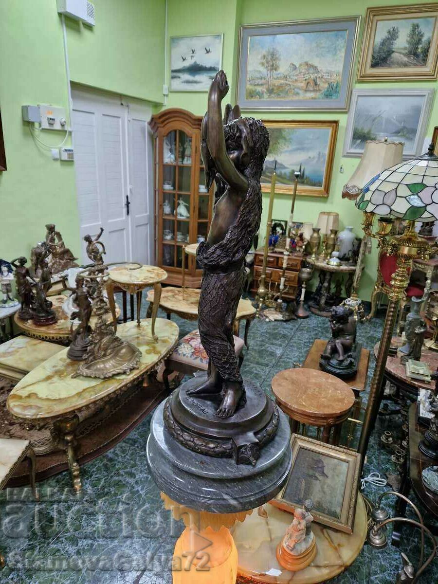 Уникална антикварна бронзова френска авторска фигура - 6 Уникална антикварна бронзова френска авторска фигура - 6