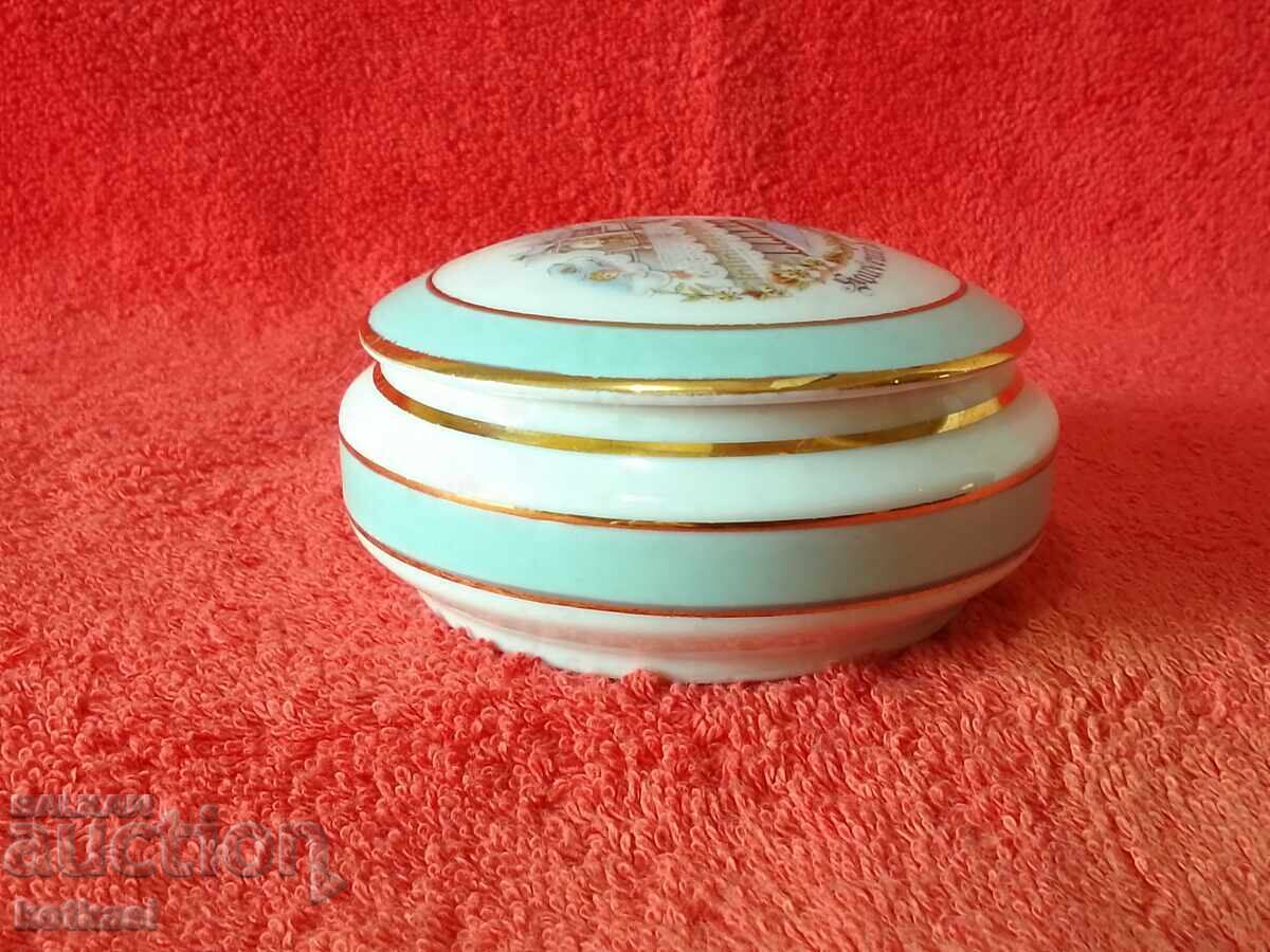 Old porcelain jewelry box LIMOGES gilding L.Perrier with price 45.50 BGN | € 23.26