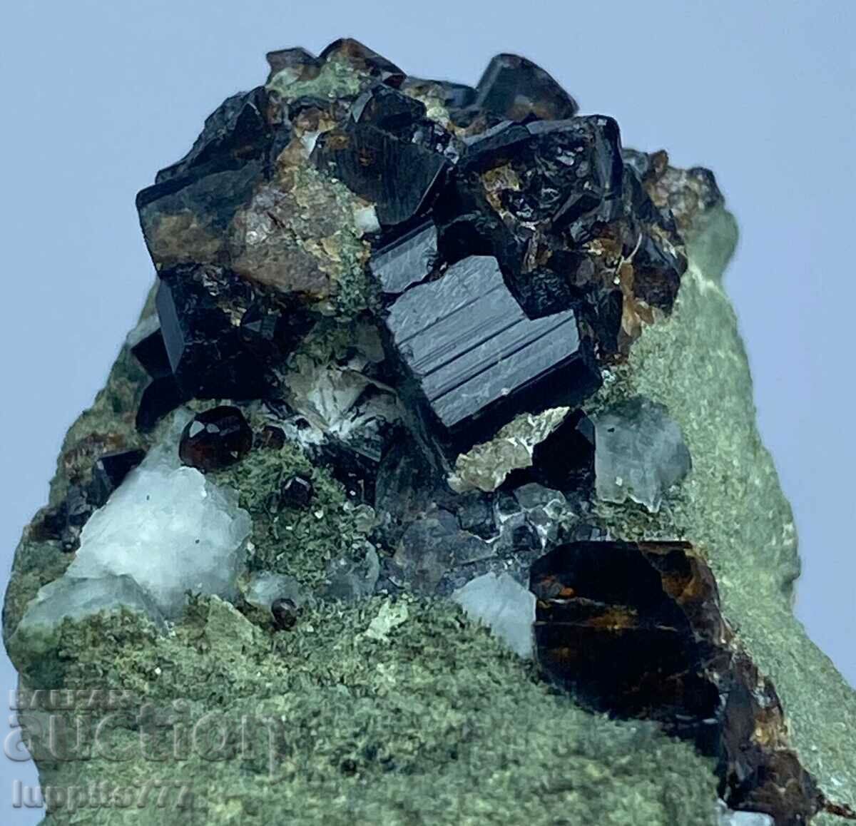 38 γραμμάρια φυσικού βεσουβιανίτη με αλβίτη σε μια μοναδική μήτρα - 6 38 γραμμάρια φυσικού βεσουβιανίτη με αλβίτη σε μια μοναδική μήτρα - 6