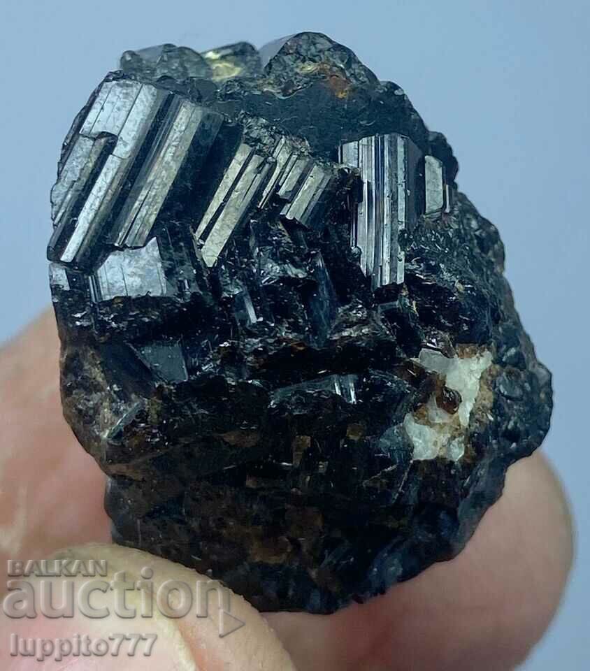 20 γραμμάρια φυσικού δείγματος βεσουβιανίτη μοναδικό με τιμή 145.00 BGN | € 74.14