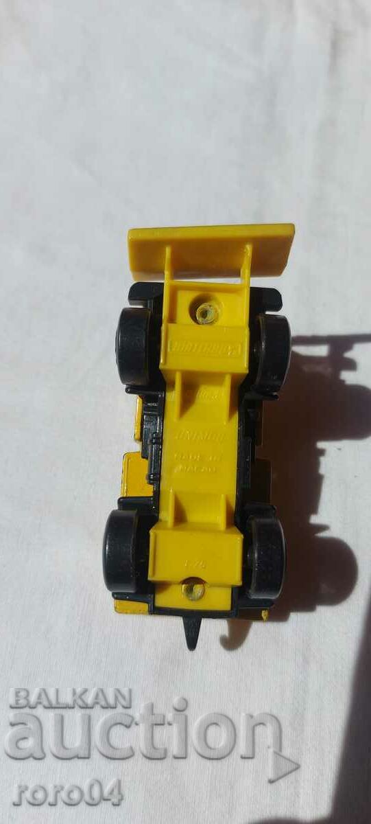 MATCHBOX - 7 MATCHBOX - 7