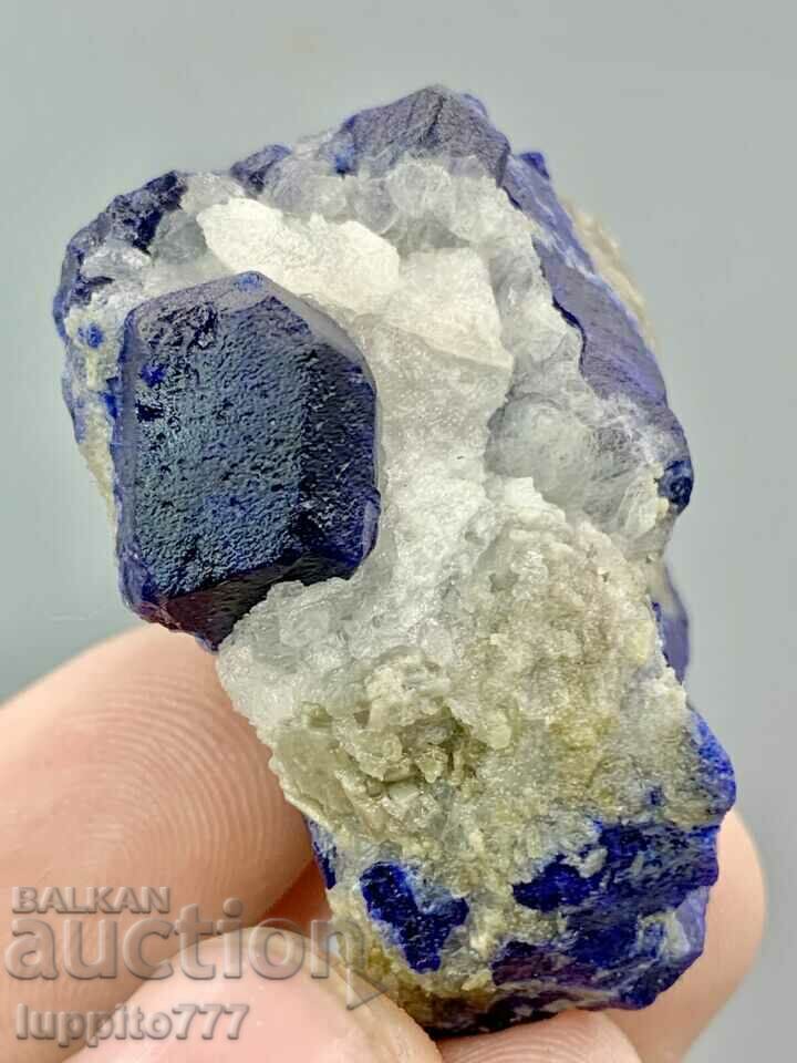 52 grams of natural lapis lazuli on a unique matrix with price 149.00 BGN | € 76.18 52 grams of natural lapis lazuli on a unique matrix with price 149.00 BGN | € 76.18