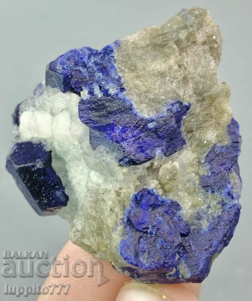 52 grams of natural lapis lazuli on a unique matrix - 7 52 grams of natural lapis lazuli on a unique matrix - 7
