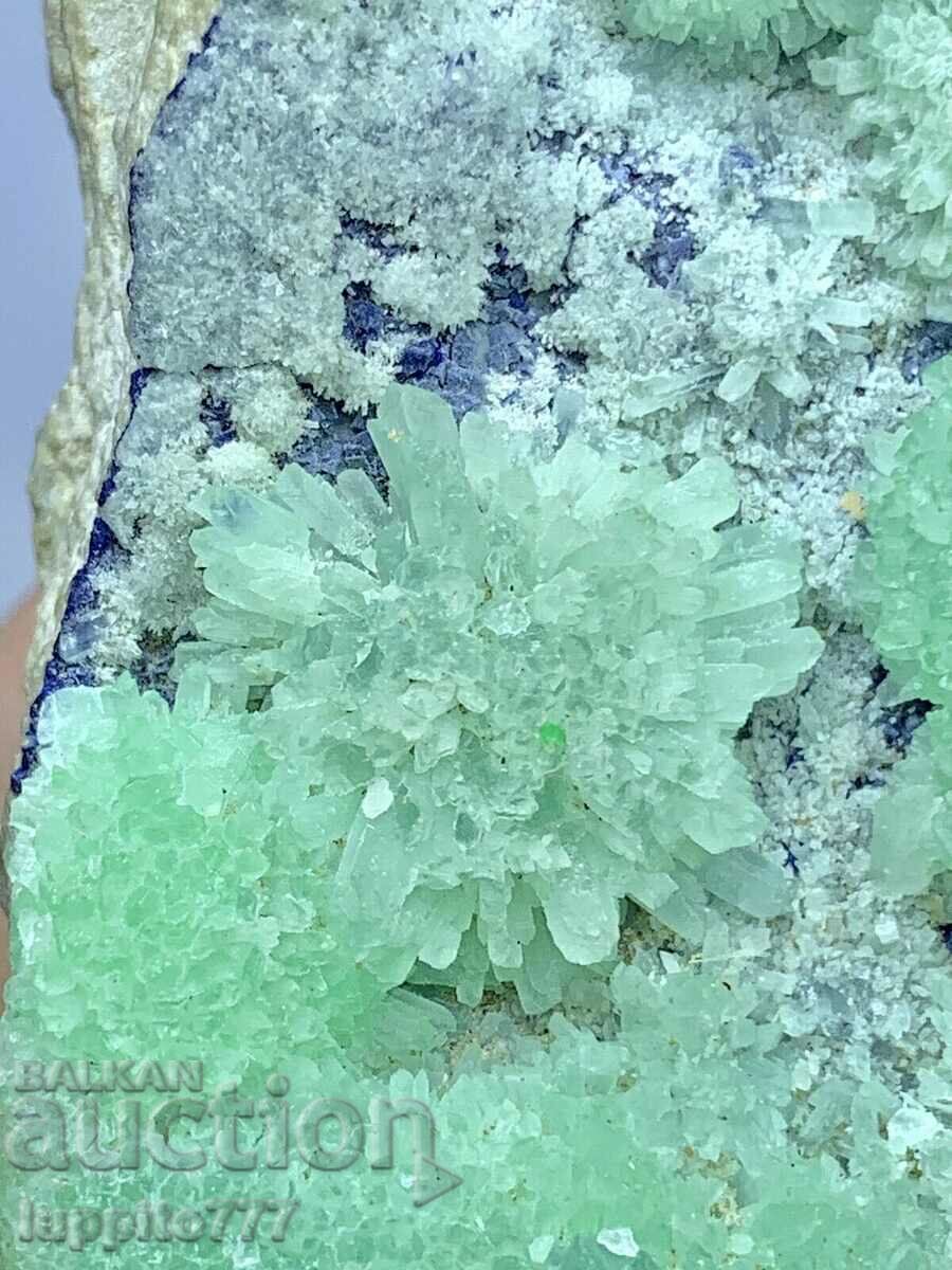 255 grams of natural aragonite with azurite on a unique matrix