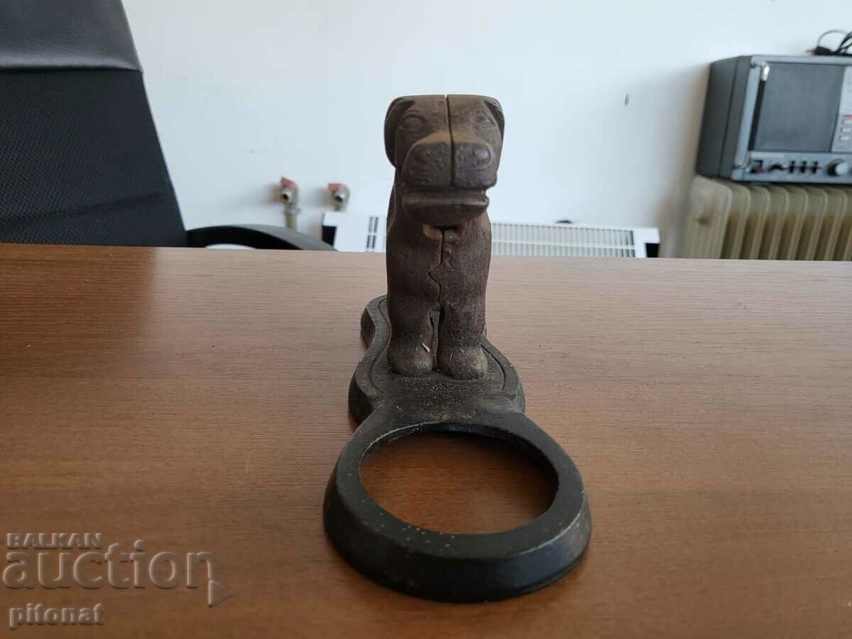 Spărgător de nuci antic din fontă - 5