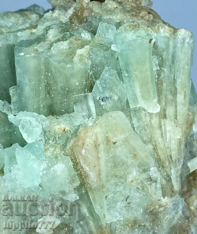 Auction 144 grams of natural aragonite smithsonite per matrix unique Auction 144 grams of natural aragonite smithsonite per matrix unique