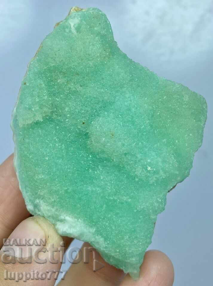 Delivery of 106 grams of natural aragonite per unique matrix Delivery of 106 grams of natural aragonite per unique matrix