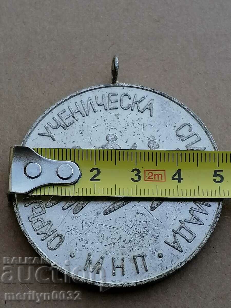 Delivery of PLAQUET medal - NRB