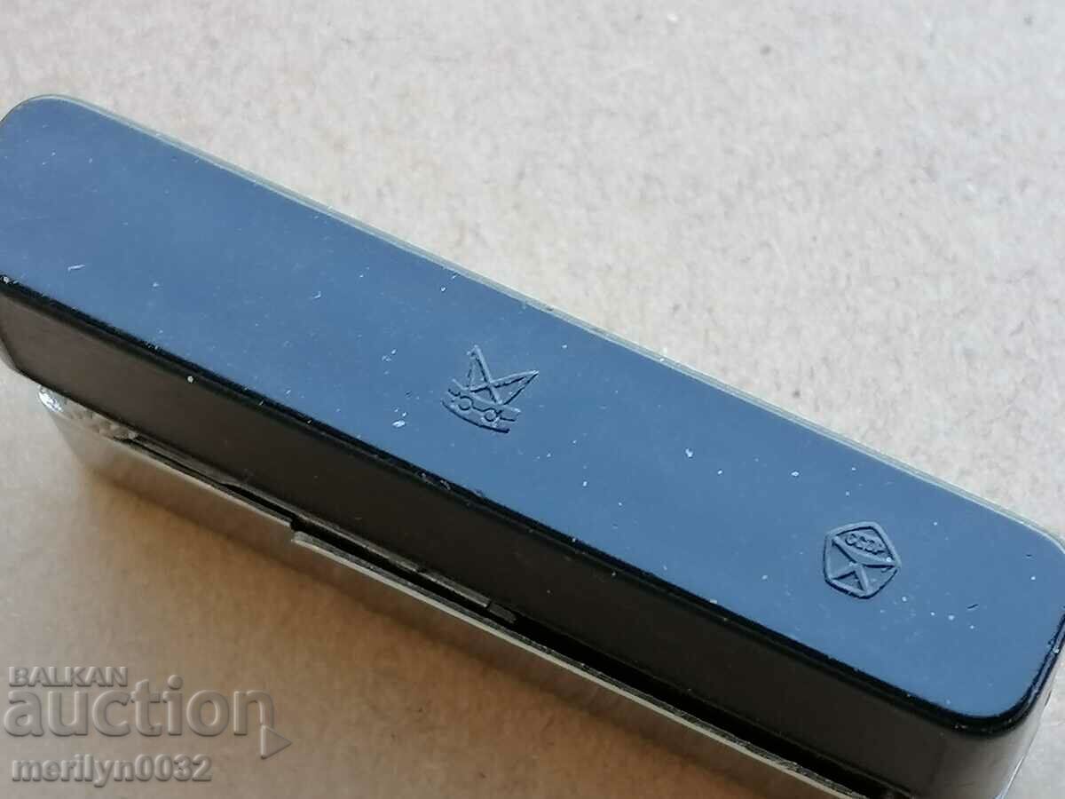 Old Russian USSR lighter with price 29.00 BGN | € 14.83 Old Russian USSR lighter with price 29.00 BGN | € 14.83