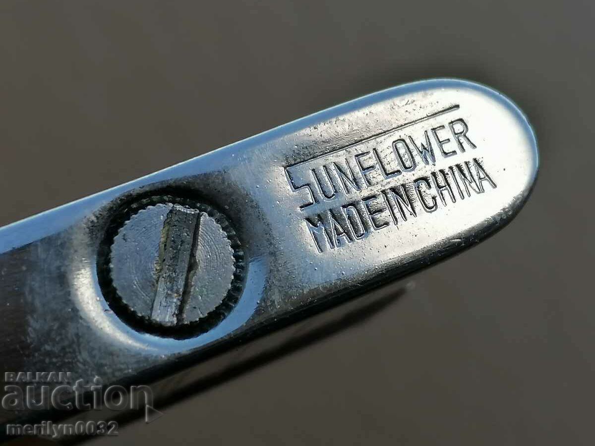 Old gas lighter China 1980s - 5 Old gas lighter China 1980s - 5