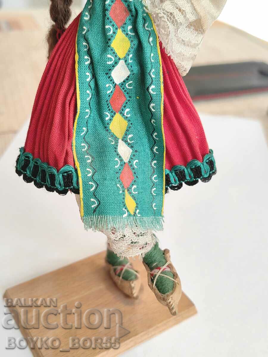 Bulgarian Social Doll Folk Costume Balkantourist Burgas 1972 - 5 Bulgarian Social Doll Folk Costume Balkantourist Burgas 1972 - 5