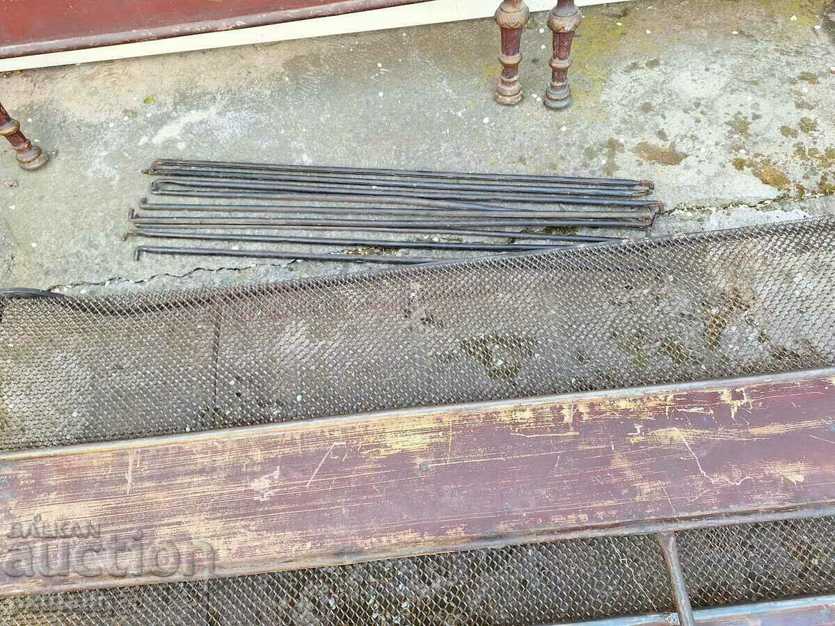 OLD BED PAINTED BOARDS BRASS FITTINGS - 6 OLD BED PAINTED BOARDS BRASS FITTINGS - 6