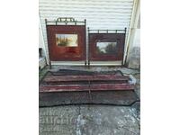 ΠΑΛΙΑ ΚΡΕΒΑΤΙ ΒΑΜΜΕΝΕΣ ΠΙΝΑΚΙΔΕΣ ΟΡΕΙΧΑΛΚΕΣ ΕΞΑΡΤΗΜΑΤΑ