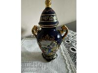 Beautiful porcelain vase/jar/urn