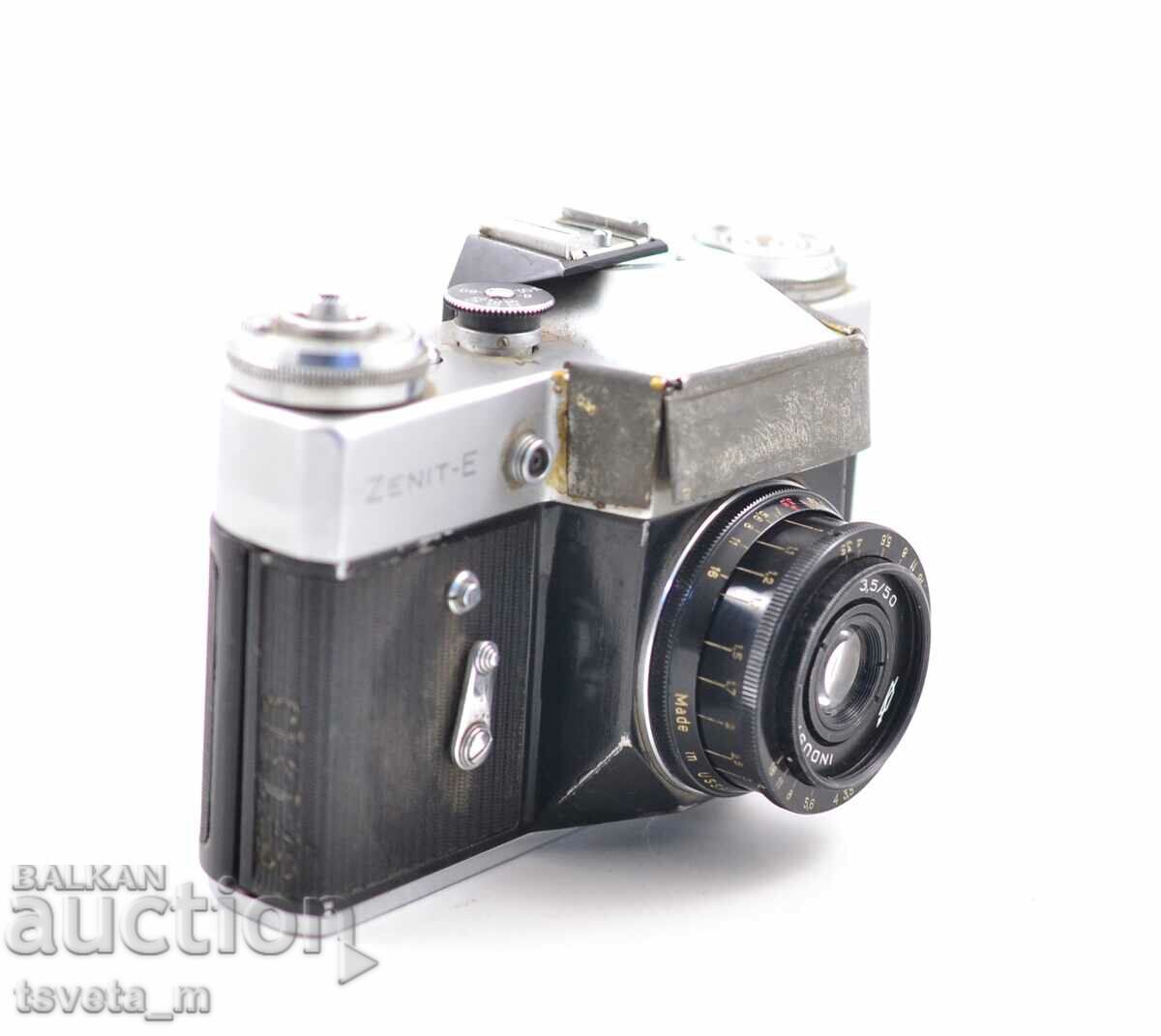 Auction Camera ZENIT E USSR + Lens Industar 50-2 3.5/50 Auction Camera ZENIT E USSR + Lens Industar 50-2 3.5/50