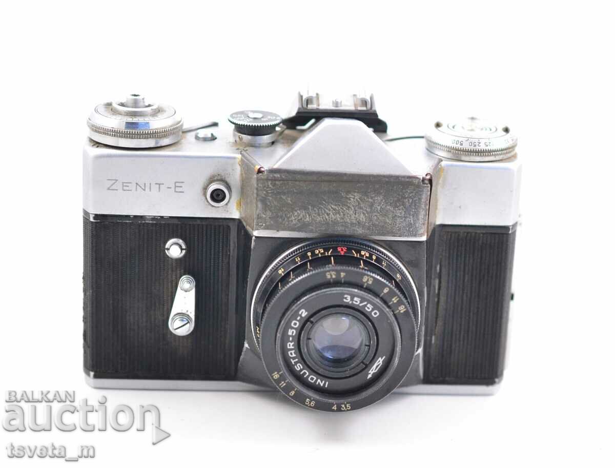 Camera ZENIT E USSR + Lens Industar 50-2 3.5/50 - 7 Camera ZENIT E USSR + Lens Industar 50-2 3.5/50 - 7