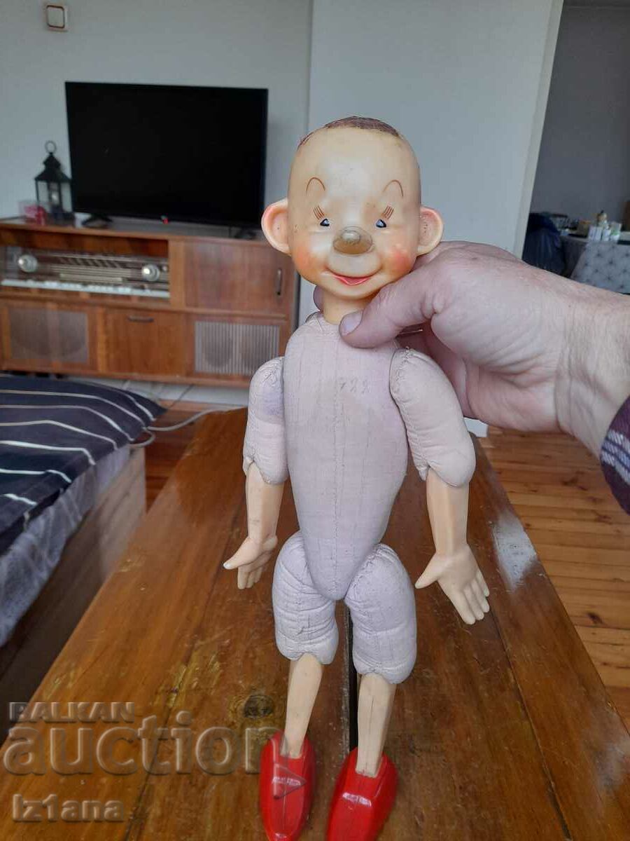 Auction Old toy, Pinocchio doll, Pinocchio Auction Old toy, Pinocchio doll, Pinocchio