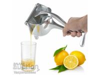 Manual press for lemon and other citrus fruits
