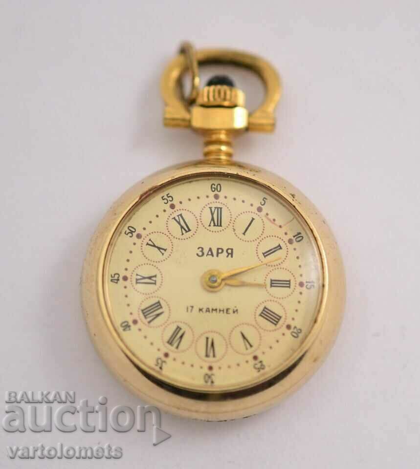 Ceas de buzunar damă ZARYA URSS Colier placat cu aur - Funcționează