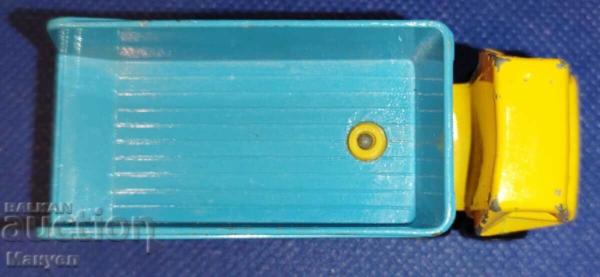 Licitație Autobasculantă articulată Matchbox de vânzare.