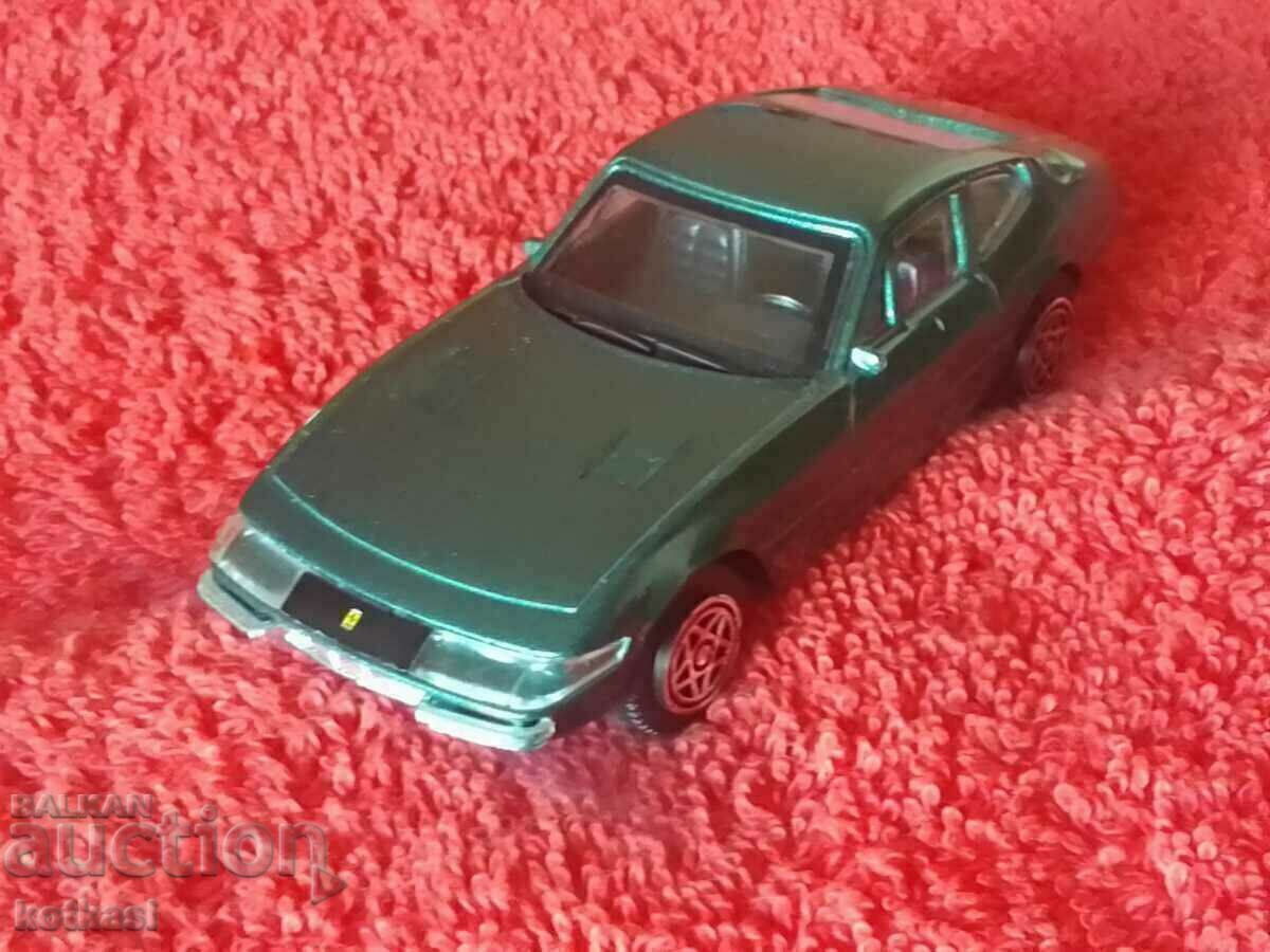 Old model car burago Ferrari 365 GTB4 1/43 - 7