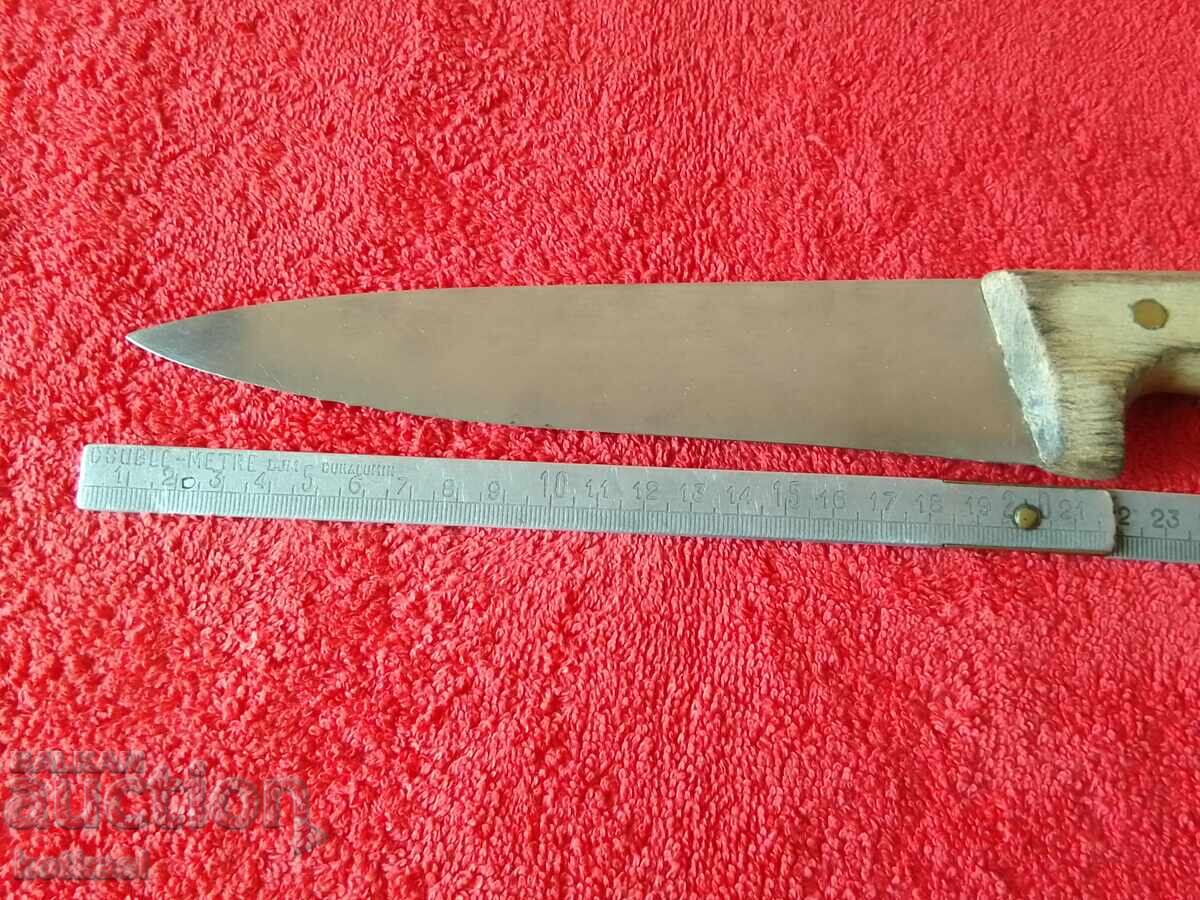 Стар голям масивен нож Солинген Solingen широко острие с цена 55.00 лв. | € 28.12 Стар голям масивен нож Солинген Solingen широко острие с цена 55.00 лв. | € 28.12