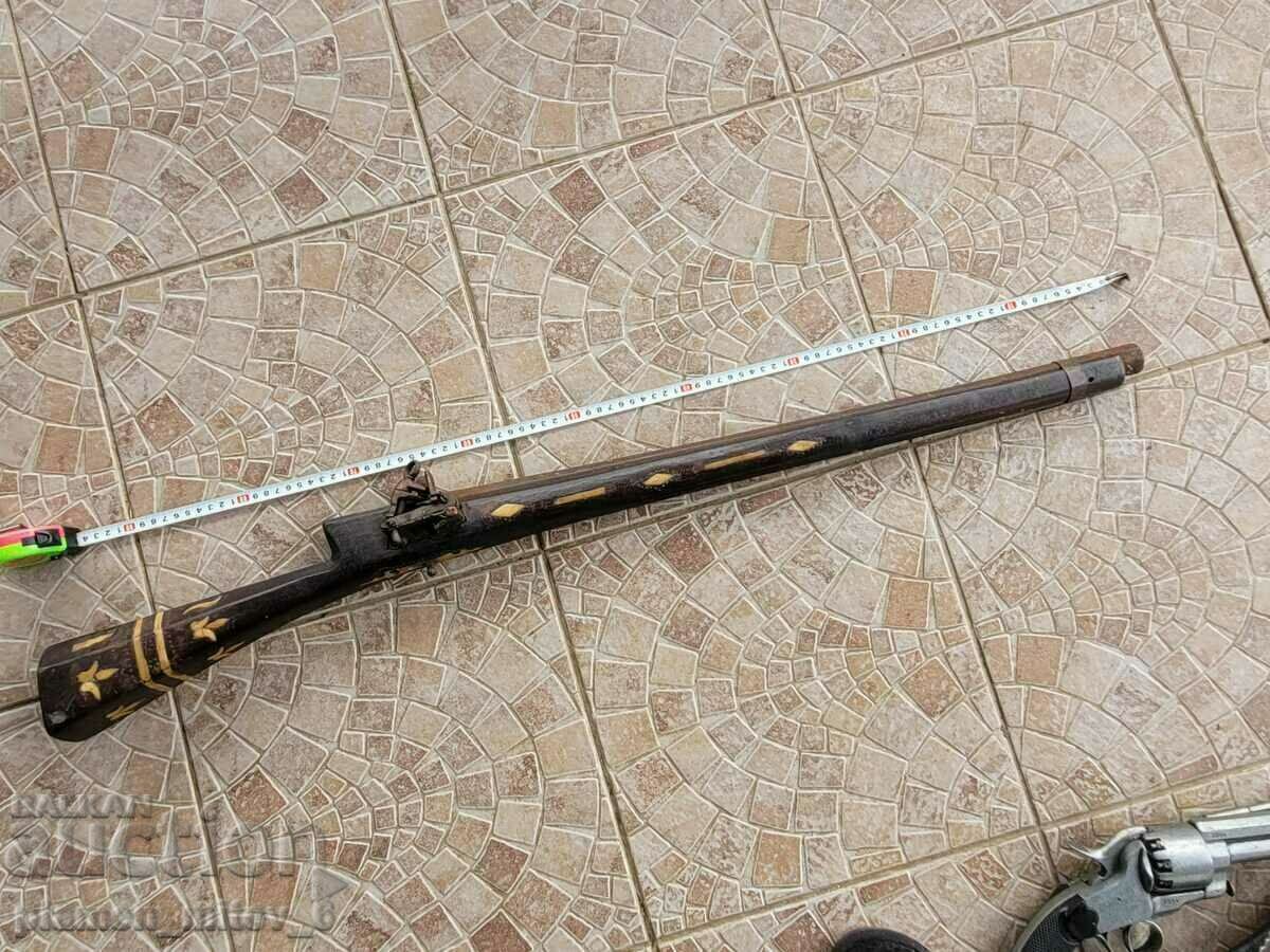 Τοφέκι, πυριτόλιθος, εύζη, κούρεμα, μπόιλιες Τοφέκι, πυριτόλιθος, εύζη, κούρεμα, μπόιλιες