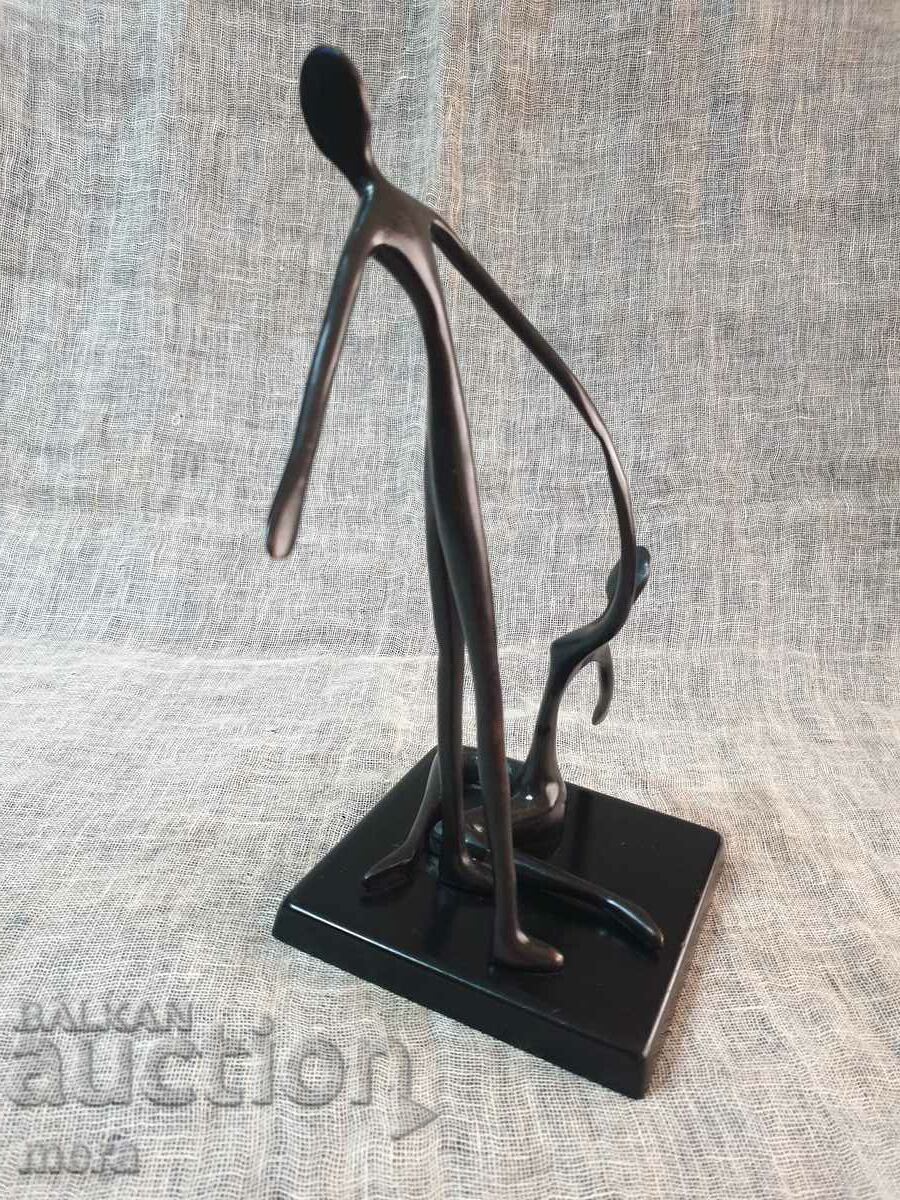 Delivery of Bronze metal author's composition Delivery of Bronze metal author's composition