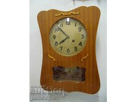 #*7470 old wall clock