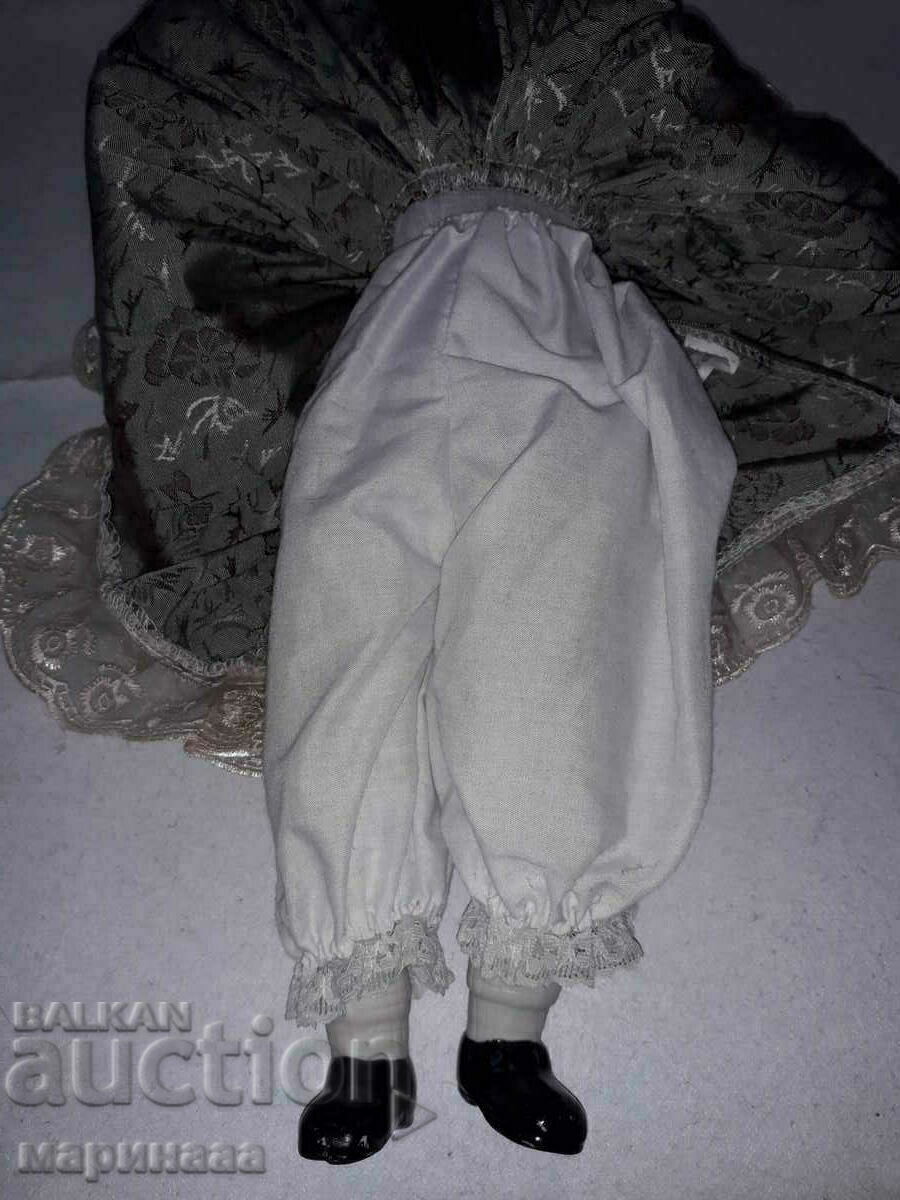 Delivery of OLD DOLL. PORCELAIN Delivery of OLD DOLL. PORCELAIN