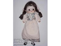 PĂPUȘĂ BĂTRĂ. PORŢELAN